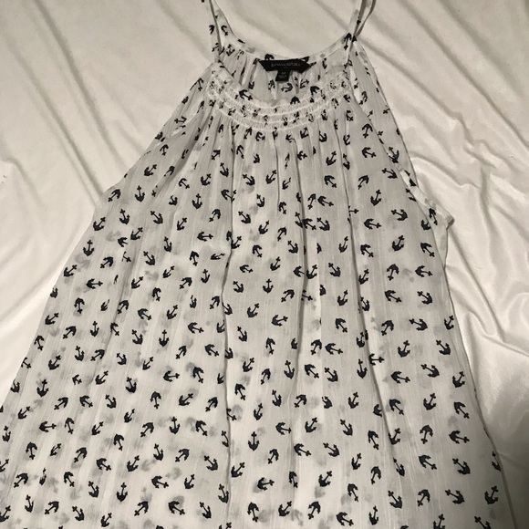 Top - Picture 2 of 4